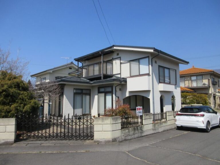 上田市上野 中古戸建の外観